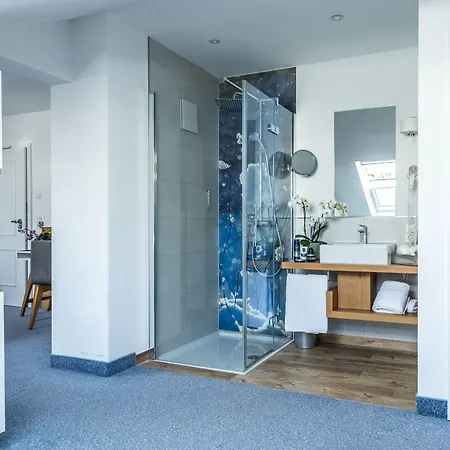 Aunhamer & (adults Only) Szálloda 4*